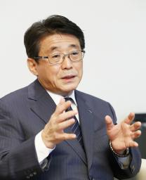 　インタビューに答えるＡＮＡホールディングスの片野坂真哉社長