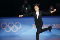 　エキシビションで演技するネーサン・チェン＝北京（共同）