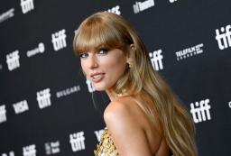 　トロントの国際映画祭のイベントに出席した米歌手テイラー・スウィフトさん＝９月９日（ＡＰ＝共同）