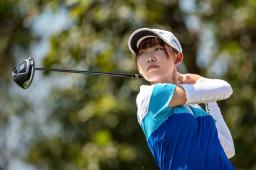　練習ラウンドで調整する馬場咲希＝サイアムＣＣ（共同）