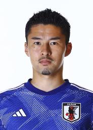 　中山雄太