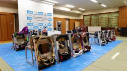 　宮城県警が押収したパチンコ台など＝７日午後、仙台市