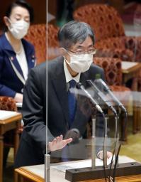 　参院政治倫理・選挙制度特別委で答弁する寺田総務相＝９日午前