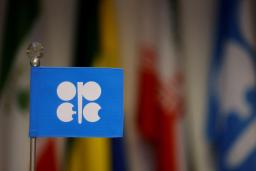 　ＯＰＥＣの旗＝１０月、ウィーン（ロイター＝共同）