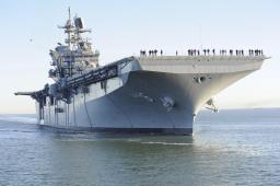 　米海軍の強襲揚陸艦「アメリカ」（米海軍のホームページから）