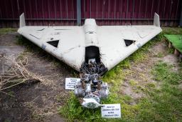 　ロシアがウクライナ首都キーウ攻撃で使ったイラン製無人機「シャヘド１３６」の残骸＝５月（ゲッティ＝共同）