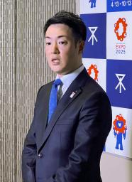 　大阪市役所で記者団の取材に応じる横山英幸市長＝２９日午後
