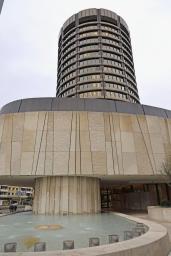 　国際決済銀行（ＢＩＳ）本部＝１月、スイス・バーゼル（共同）