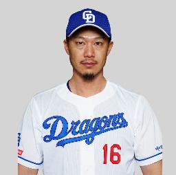 　岩崎翔投手