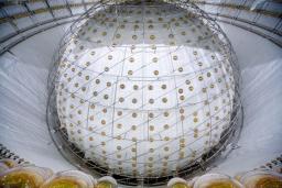 　「江門ニュートリノ実験施設（ＪＵＮＯ）」のメイン部分＝２０２４年１２月、中国広東省江門市（同施設提供・共同）