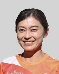 　岡田久美子
