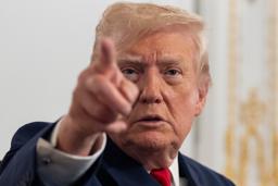 　トランプ米大統領＝２７日（ＡＰ＝共同）