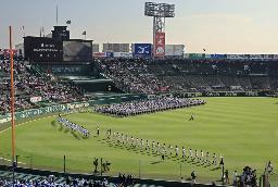 <p>　昨年８月の第１０７回全国高校野球選手権大会の開会式</p>
