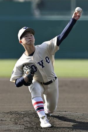 <p>　花咲徳栄戦に先発した東洋大姫路・下山＝甲子園</p>