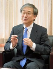 「地域に知を還元したい」「課題解決型の人材育成」　今春就任した千葉大新学長・中山俊憲氏（６１）　【インタビュー】