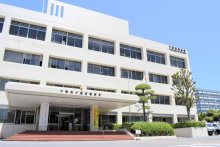 【速報】自称入管職員が交際女性に複数回頭突き、けがさせた疑い　音楽イベントのため千葉市美浜区のホテルに宿泊