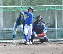 初戦へ準備着々　【中央学院　センバツだより】
