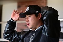 藤岡新主将「プレーで示す」　リーグＶ、日本一誓う　独占インタビュー　千葉ロッテ