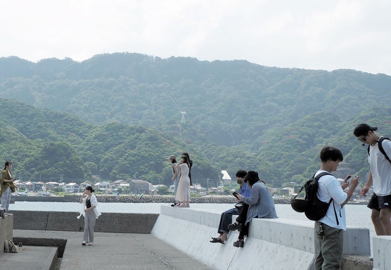 ３度目の緊急事態宣言　夏休みの観光地直撃　「今年こそ」またも暗転　憤る経営者「何か支援を」