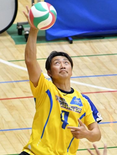 東京パラ・シッティングバレー代表　加藤選手に手作り応援旗　勝浦中生「最高のプレーを」【２０２０東京パラ】