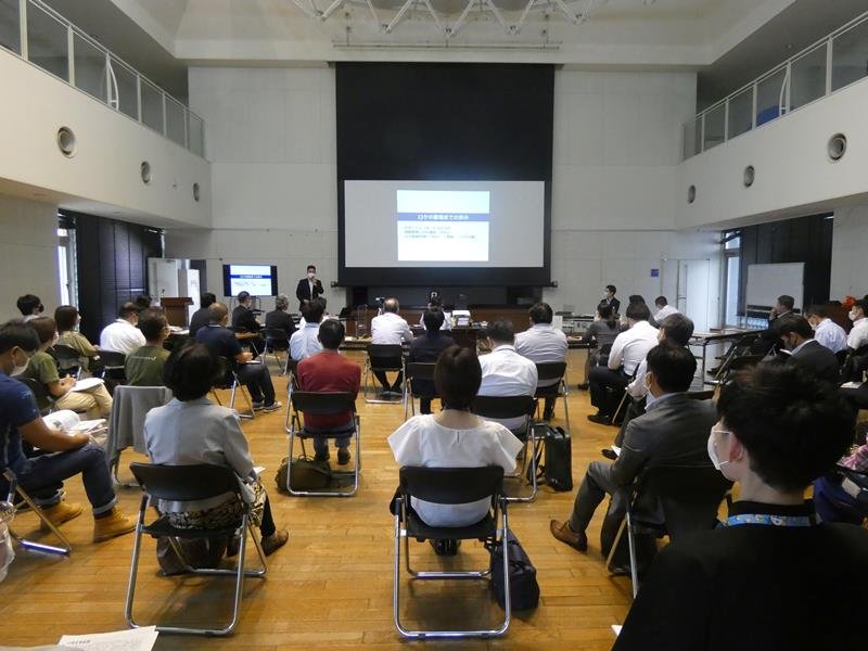 創設３年の活動を振り返り、今後の展開を探った千葉もばらロケーションサービスのセミナー＝茂原市役所
