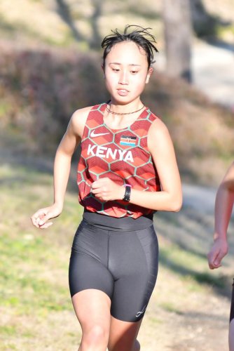 日体大柏・塩野愛梨花
