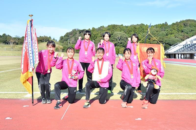 全国高校駅伝２６日号砲　男子・八千代松陰　女子・日体大柏