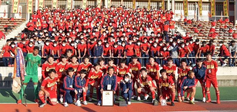 １４大会ぶり頂点へ結束　流経２９日初戦　２８日開幕　第１００回高校サッカー選手権