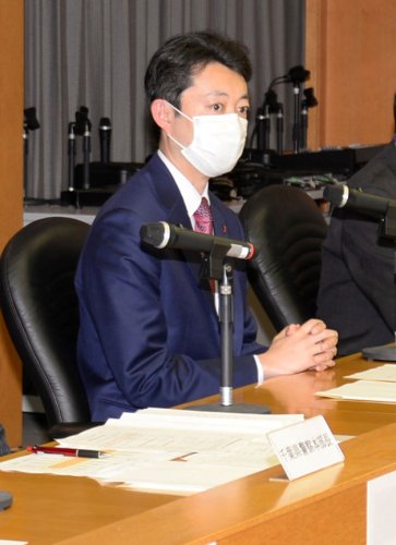 県飲酒運転根絶連絡協議会の初会合で、あいさつする熊谷知事
