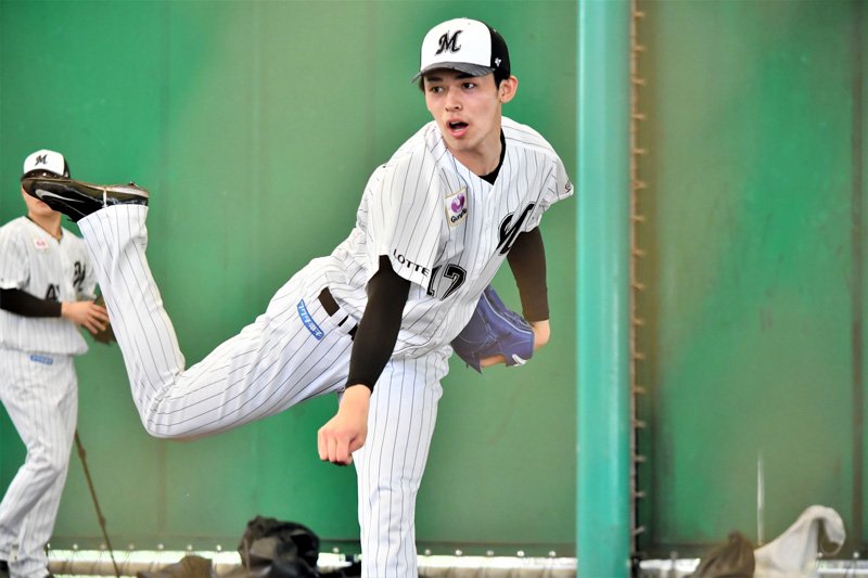 悲願の頂点へ始動　石垣島キャンプ、２年ぶり有観客開催　千葉ロッテ