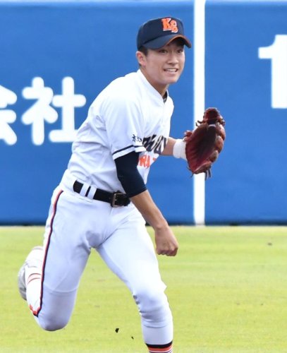 「日本一」へ挑戦　木更津総合選手紹介（２）　朝倉　暖・菊地　弘樹・空　康輔