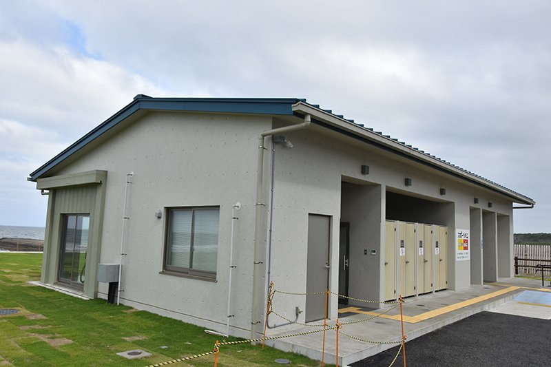 釣ヶ崎海岸に整備された「ステラ釣ヶ崎」