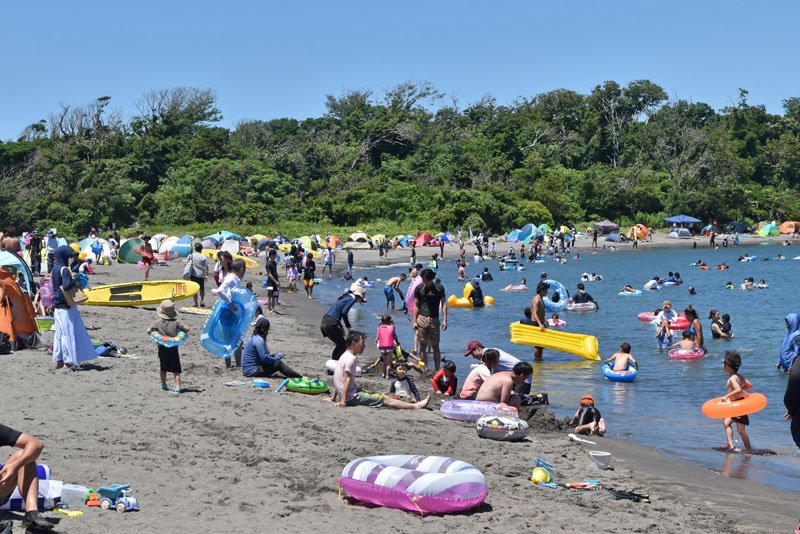 コロナ下３度目の夏休み、初の週末　千葉県内行楽地にぎわう　家族連れ不安見え隠れ