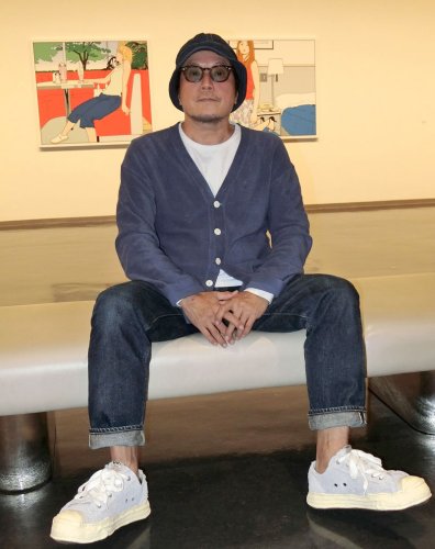 千葉をネタにした漫画「すすめ！！パイレーツ」について語った江口寿史さん＝千葉市中央区、県立美術館