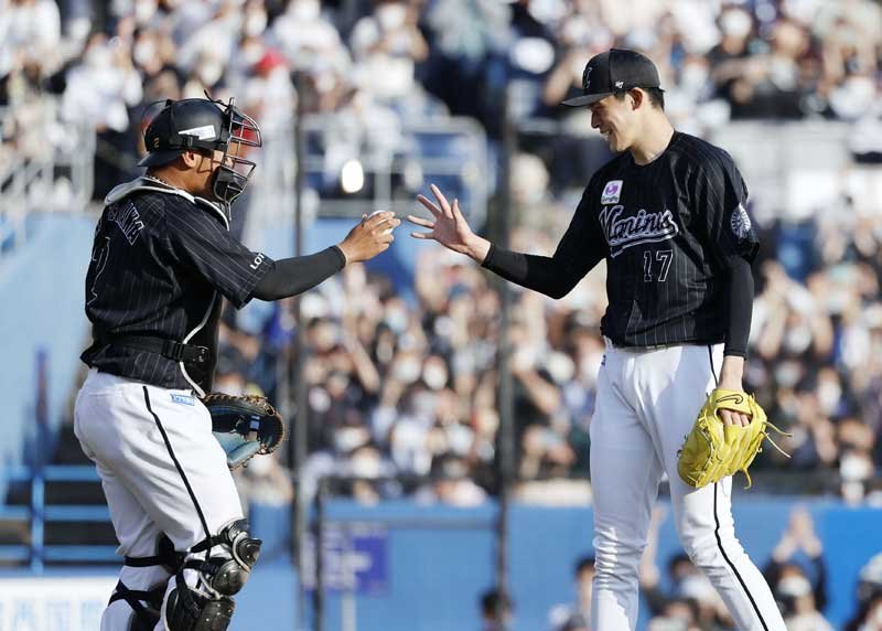 【２０２２プロ野球十大ニュース】千葉ロッテ朗希が最年少完全試合　２８年ぶり、１３者連続含む１９奪三振
