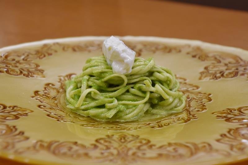 早春の鴨川、菜の花おいしく　中学生提案、新メニュー　なめろうやパスタに合う料理