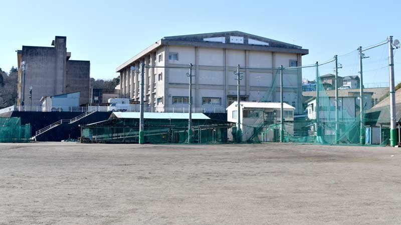 佐倉南高の野球部グラウンド。この春から女子硬式野球部が発足する＝佐倉市