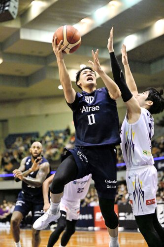 既存、新戦力が融合　アルティーリ千葉