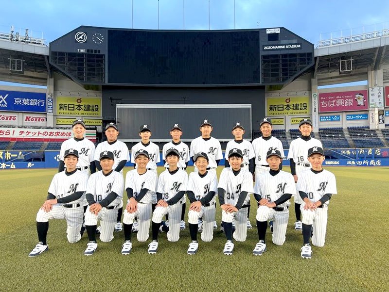 ２０２３千葉ロッテマリーンズジュニアのメンバー（球団提供）