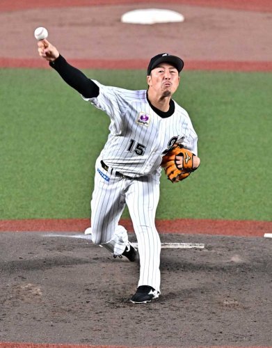 阪神戦に先発した千葉ロッテの美馬