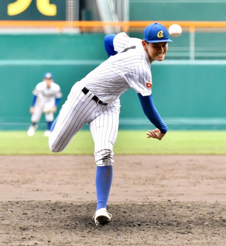 失敗糧に再び聖地へ　右腕トリオ一体で挑む　中央学院　【迫る球音　第１０６回高校野球千葉大会】（上）