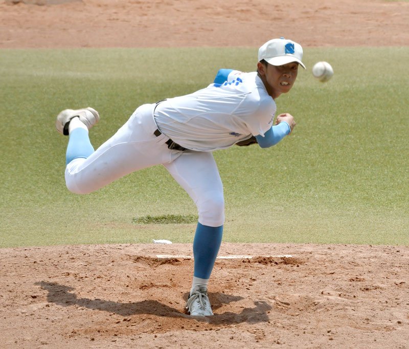 市柏－八千代松陰　好救援でチームを勝利に導いた八千代松陰・三上＝ゼットエー