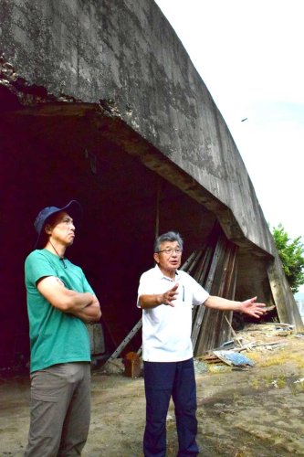 庭に残る「戦争の証拠」　戦下の記憶は子どもや孫に　茂原　海軍航空基地の掩体壕　【戦後８０年ちば　記憶宿る地を訪ねて】（７）