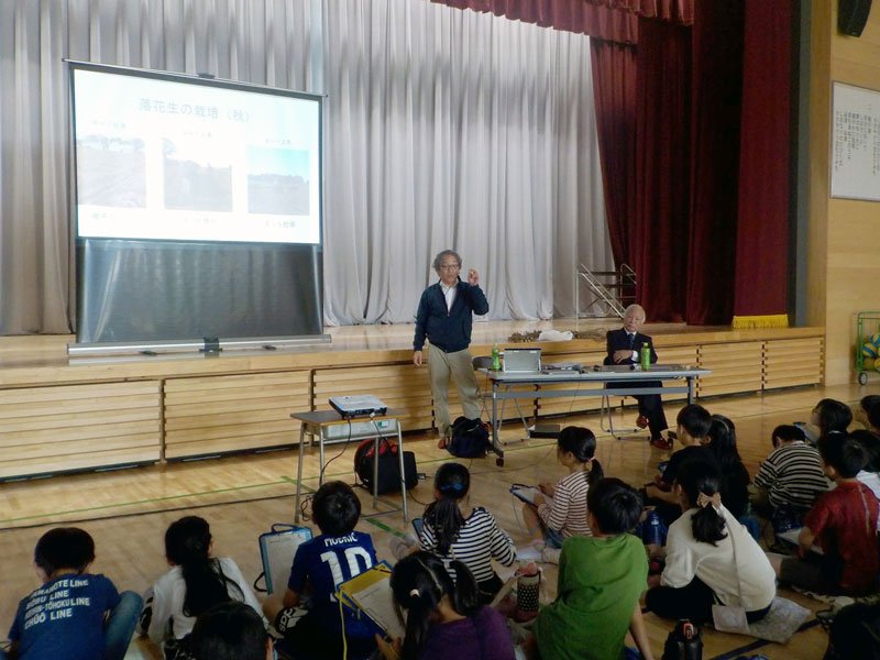 うまみ増す「天日干し」　原風景に手作業の妙　消費拡大へ官民模索　【落花生今昔物語　千葉で芽吹き１５０年】