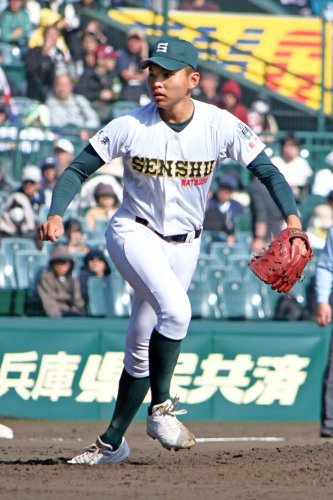 【速報】専大松戸、初の４強　関東王者の山梨学院に２―１で雪辱　第９８回選抜高校野球
