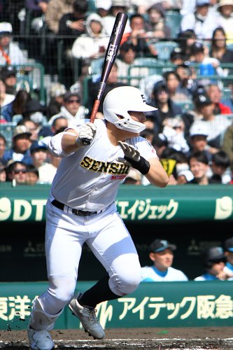 【速報】専大松戸、初の４強　関東王者の山梨学院に２―１で雪辱　第９８回選抜高校野球