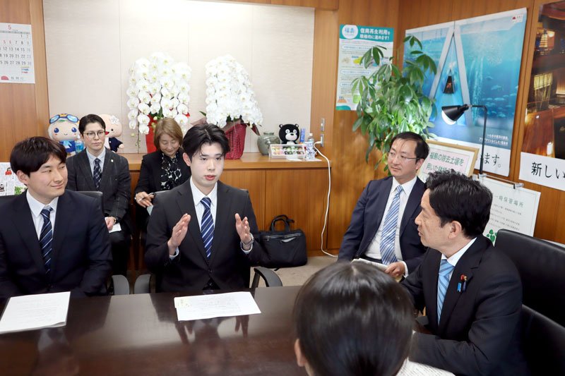 福島原発事故復興の「光と影」、世界へ発信　神田外語大生プロジェクト　私たちだからできることを　日英２言語新聞、ビール開発　【大震災ちば１５年】
