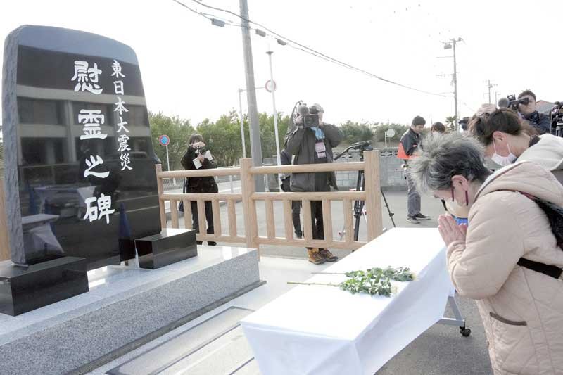 大震災１５年、防災へ決意　千葉県内最大の津波被害・旭で献花、黙とう　【大震災ちば１５年】
