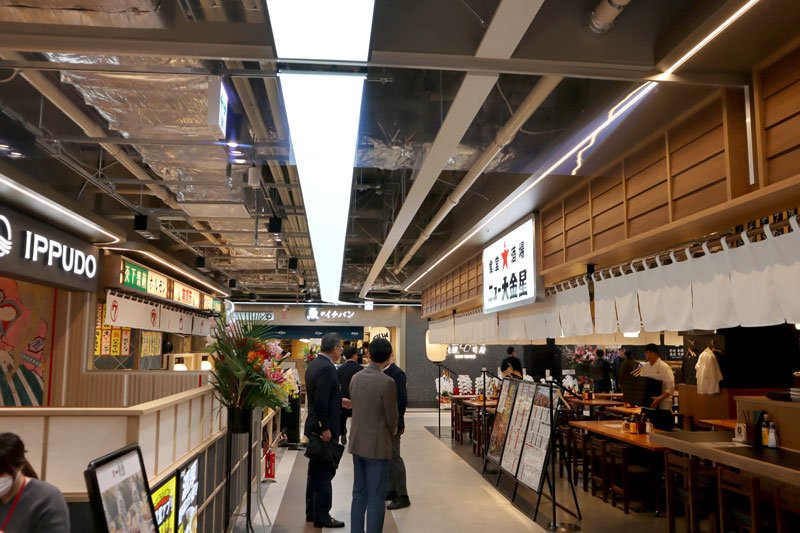 コスメ充実「飲み屋街」も　イオンモール津田沼サウス　１８日開業　若年層や通勤客ターゲット