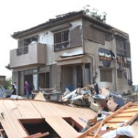 「これからどうすれば…」　屋根めくれ壁も破損　野田で突風